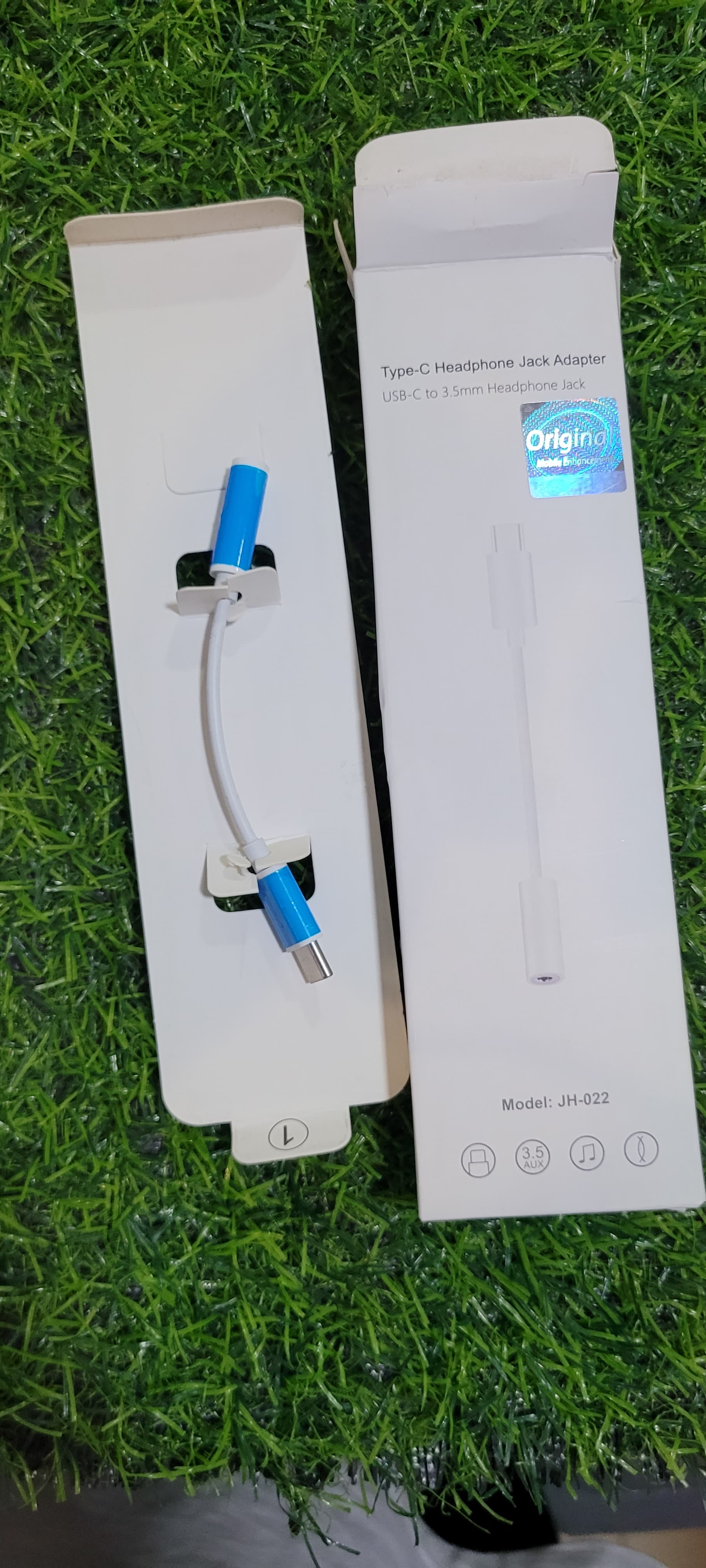 Type-C to 3.5mm Headphone Jack Adapter - USB-C Audio Converter Cable (Model: JH-022)
