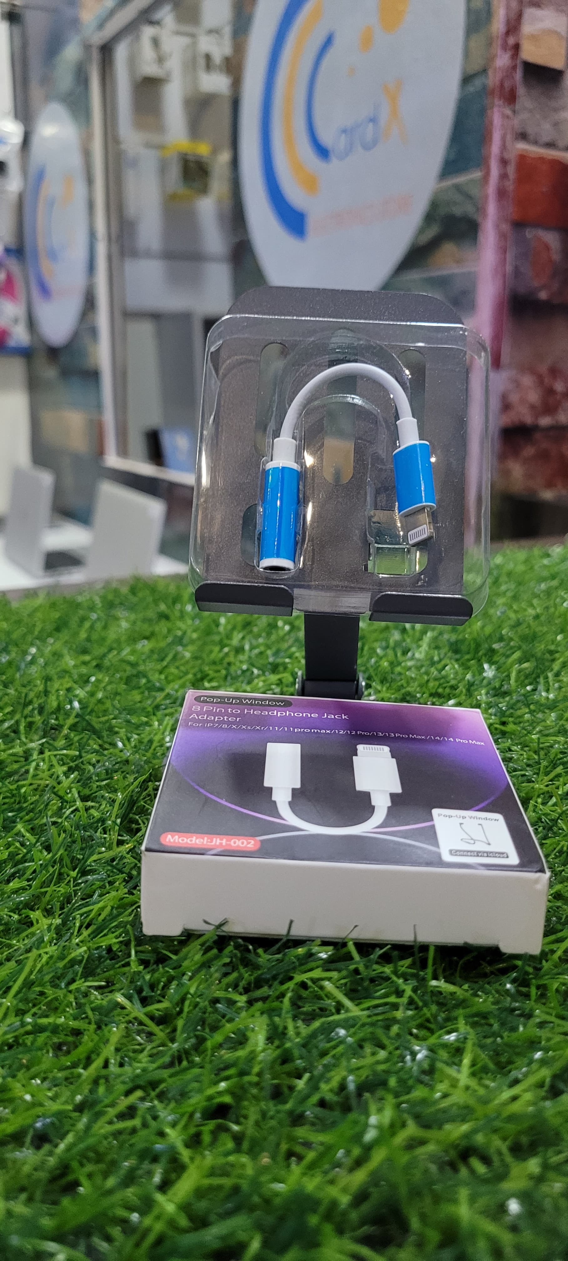 8-Pin Lightning to 3.5mm Headphone Jack Adapter with Pop-Up Window - iPhone Audio Converter (Model: JH-002)